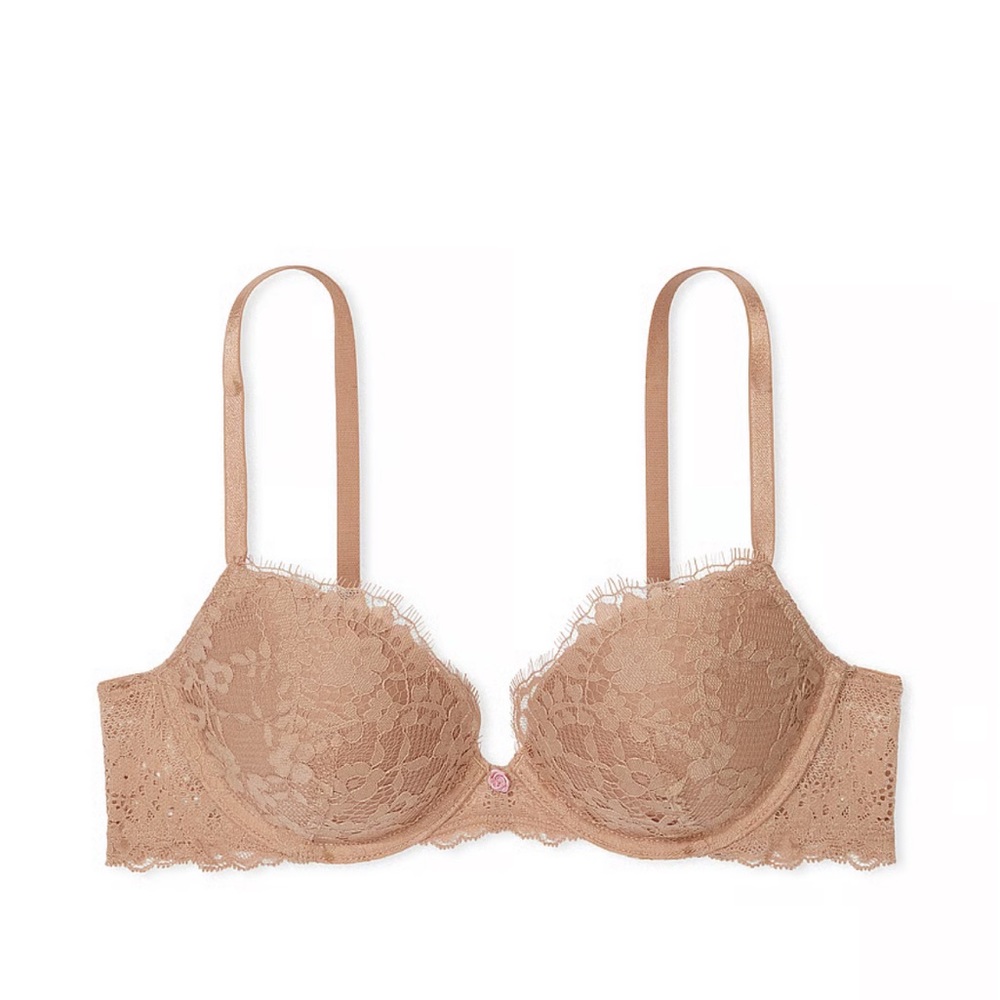 Victoria’s Secret Dream Angels Lace Push-Up Bra in Praline